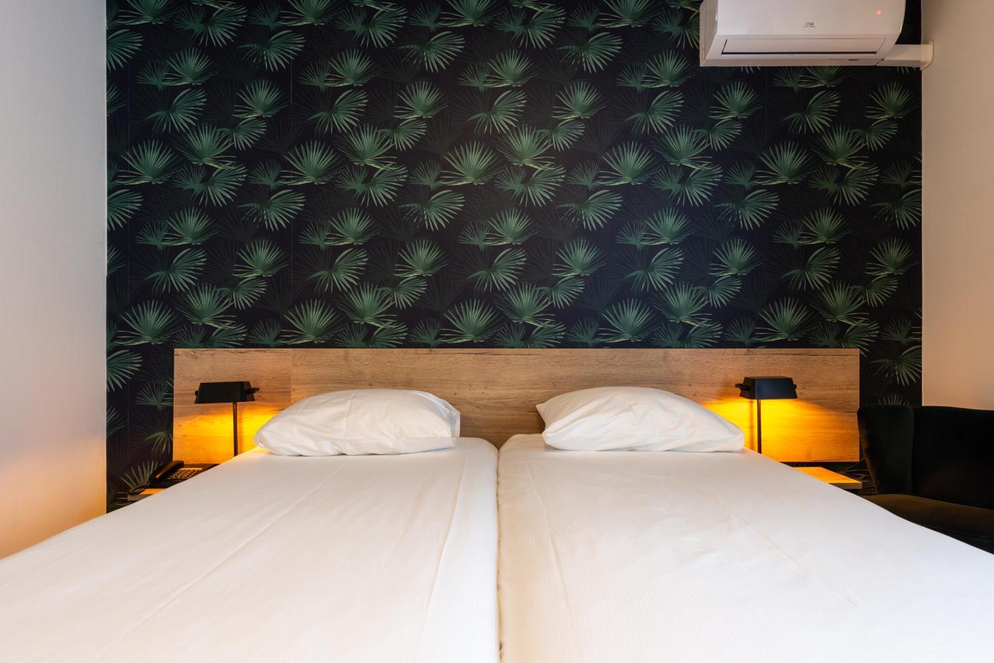 Hotel-Appartementen Klaver Vier Wagenborgen Extérieur photo