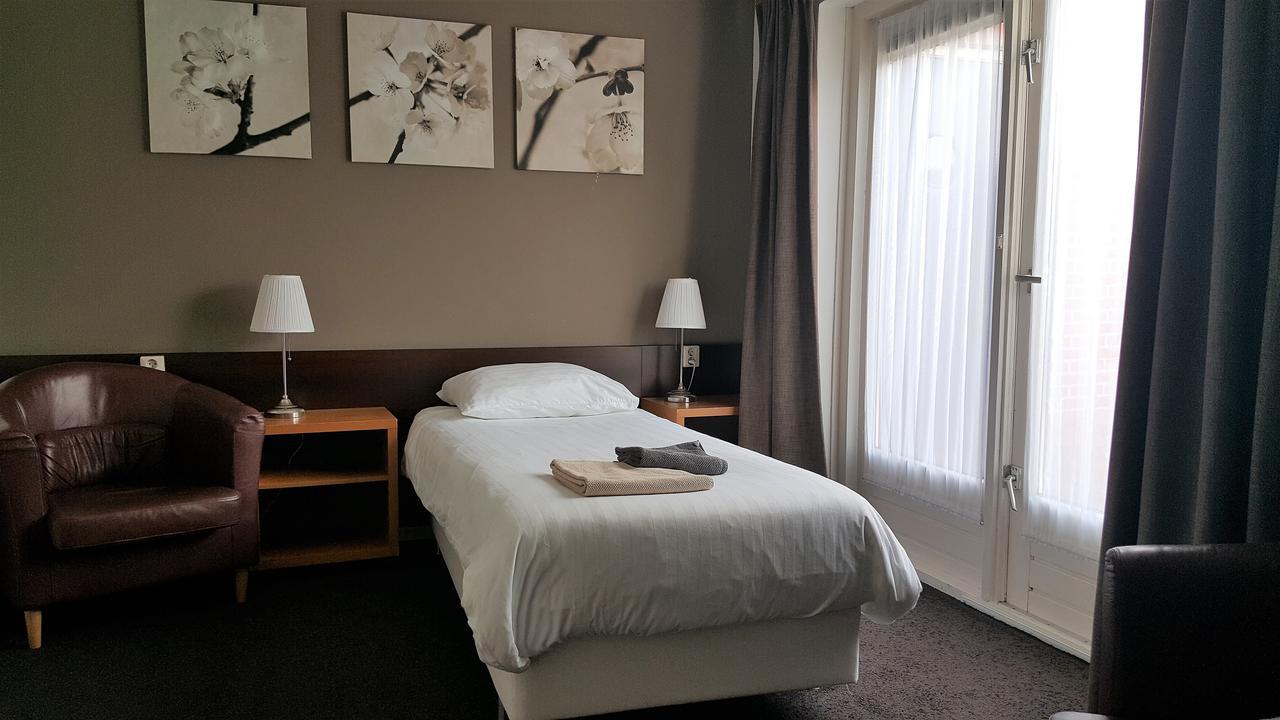 Hotel-Appartementen Klaver Vier Wagenborgen Extérieur photo